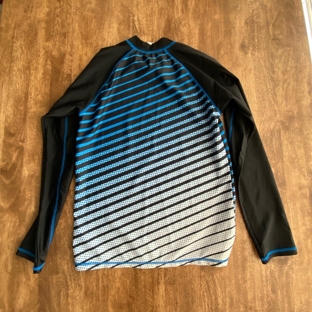 Basic Elle Rashguard Long Sleeve - Picture 3 of 4